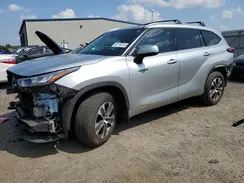 5TDHBRCH3LS502876 2020 TOYOTA HIGHLANDER