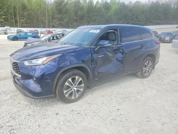 5TDHBRCH3LS507737 2020 TOYOTA HIGHLANDER - Image 1