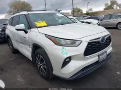5TDHBRCH3LS511156 2020 TOYOTA HIGHLANDER