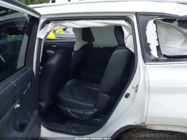5TDHBRCH3NS542541 2022 TOYOTA HIGHLANDER - Image 8