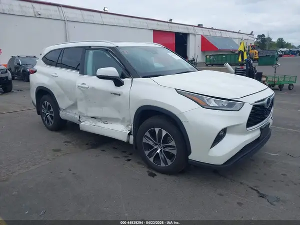 5TDHBRCH4LS501039 2020 TOYOTA HIGHLANDER - Image 1