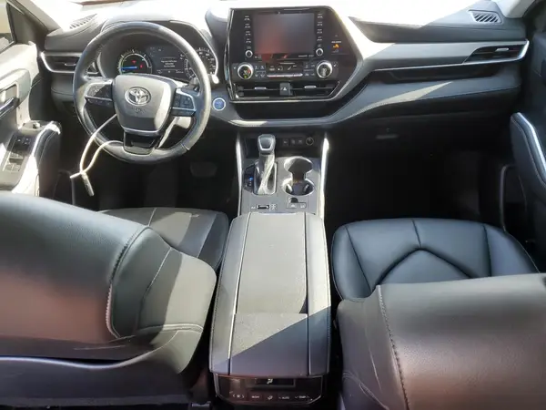 5TDHBRCH4LS507407 2020 TOYOTA HIGHLANDER - Image 8