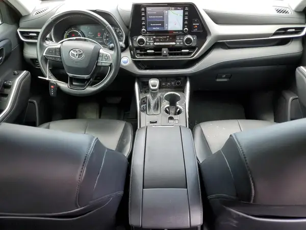 5TDHBRCH4MS519705 2021 TOYOTA HIGHLANDER - Image 8