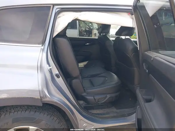 5TDHBRCH5MS028348 2021 TOYOTA HIGHLANDER - Image 8