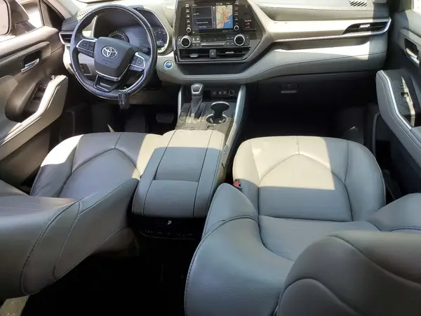 5TDHBRCH6LS502208 2020 TOYOTA HIGHLANDER - Image 8