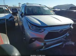 5TDHBRCH6LS507683 2020 TOYOTA HIGHLANDER
