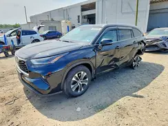 5TDHBRCH6MS521648 2021 TOYOTA HIGHLANDER