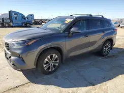 5TDHBRCH6NS551718 2022 TOYOTA HIGHLANDER