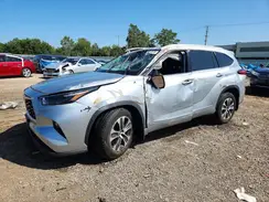 5TDHBRCH6NS557583 2022 TOYOTA HIGHLANDER