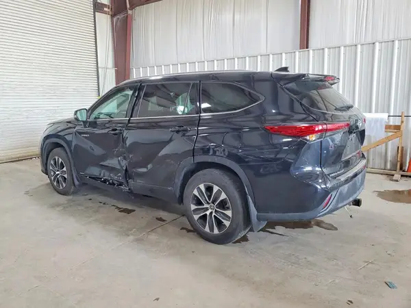 5TDHBRCH7LS509989 2020 TOYOTA HIGHLANDER - Image 2