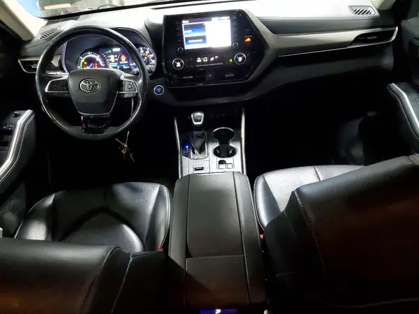 5TDHBRCH7LS509989 2020 TOYOTA HIGHLANDER - Image 8