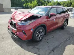 5TDHBRCH7MS023698 2021 TOYOTA HIGHLANDER