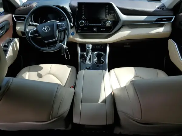 5TDHBRCH7MS023698 2021 TOYOTA HIGHLANDER - Image 8
