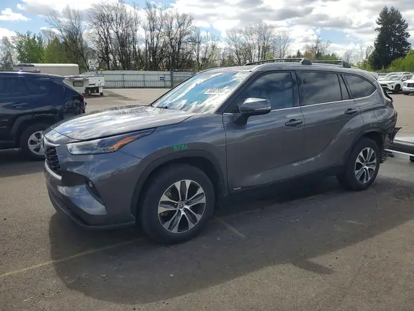5TDHBRCH7NS541036 2022 TOYOTA HIGHLANDER - Image 1