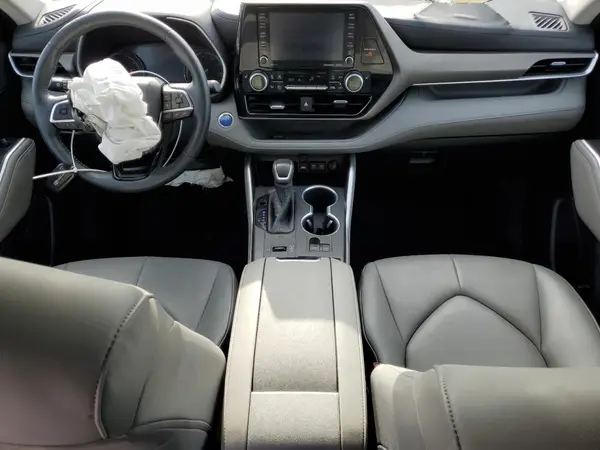 5TDHBRCH8LS500086 2020 TOYOTA HIGHLANDER - Image 8