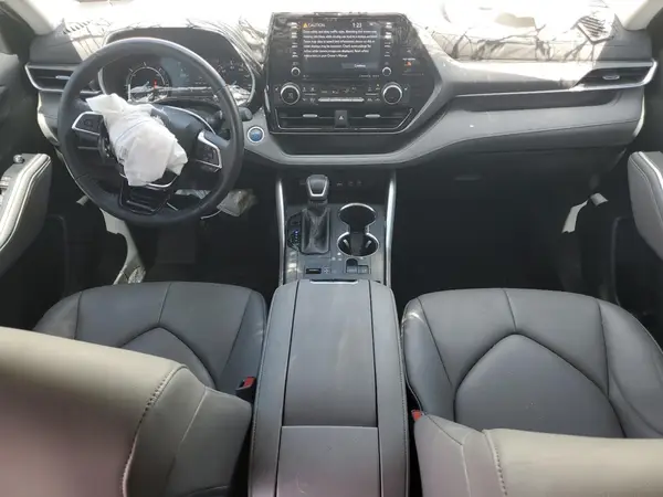 5TDHBRCH8LS503327 2020 TOYOTA HIGHLANDER - Image 8