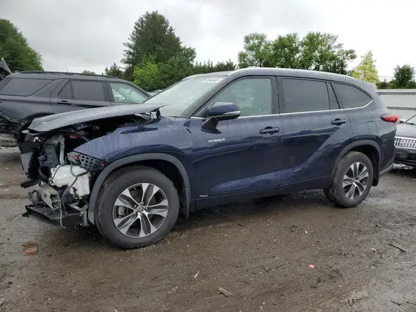 5TDHBRCH8LS511024 2020 TOYOTA HIGHLANDER - Image 1