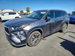 5TDHBRCH8NS551364 2022 TOYOTA HIGHLANDER