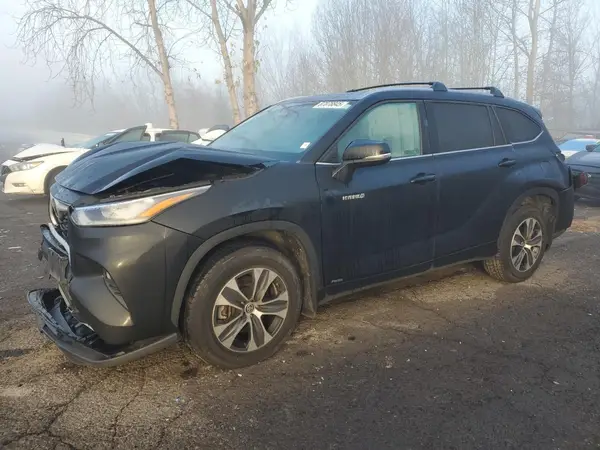 5TDHBRCH9LS501277 2020 TOYOTA HIGHLANDER - Image 1