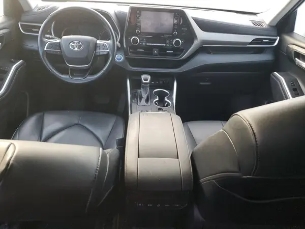 5TDHBRCH9LS501277 2020 TOYOTA HIGHLANDER - Image 8