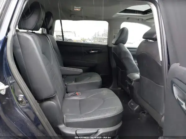 5TDHBRCH9LS506236 2020 TOYOTA HIGHLANDER - Image 8