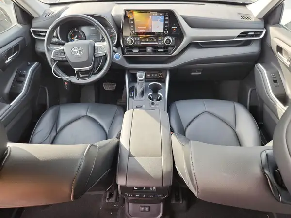 5TDHBRCH9MS039580 2021 TOYOTA HIGHLANDER - Image 8