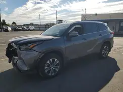 5TDHBRCH9NS554144 2022 TOYOTA HIGHLANDER