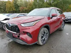 5TDHBRCH9NS557643 2022 TOYOTA HIGHLANDER