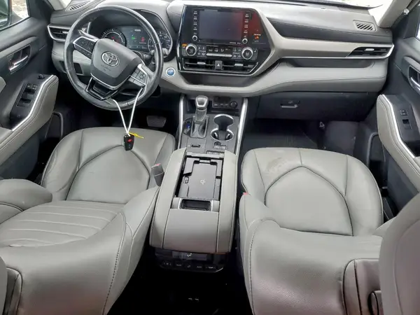 5TDHBRCHXLS506097 2020 TOYOTA HIGHLANDER - Image 8