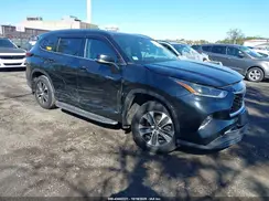 5TDHBRCHXMS524648 2021 TOYOTA HIGHLANDER