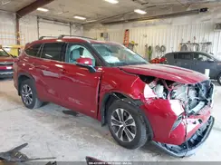 5TDHBRCHXNS539684 2022 TOYOTA HIGHLANDER