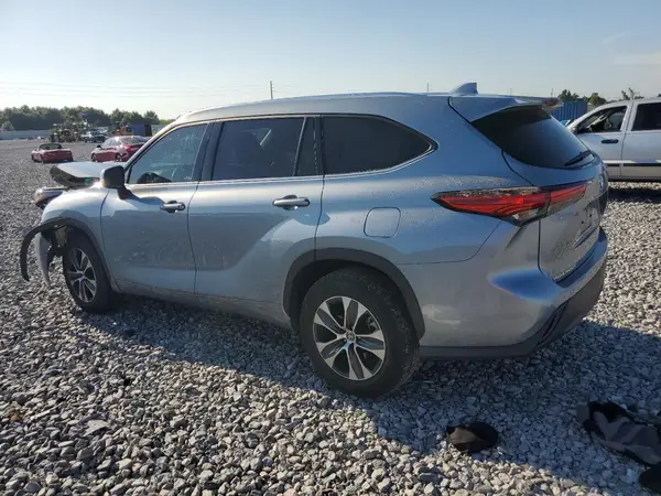 5TDHZRAH0LS008182 2020 TOYOTA HIGHLANDER - Image 2