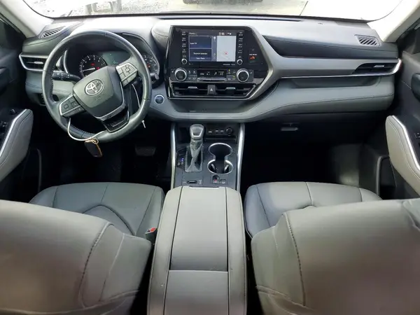 5TDHZRAH0LS501053 2020 TOYOTA HIGHLANDER - Image 8