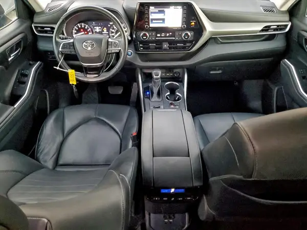 5TDHZRAH0MS039109 2021 TOYOTA HIGHLANDER - Image 8