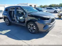 5TDHZRAH0MS056055 2021 TOYOTA HIGHLANDER