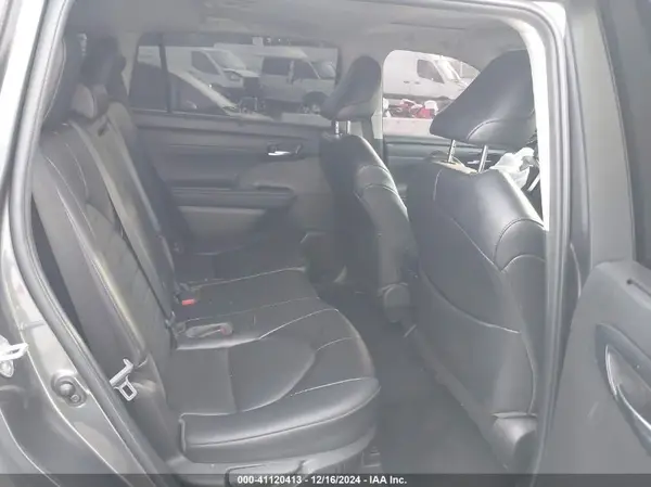5TDHZRAH0NS103554 2022 TOYOTA HIGHLANDER - Image 8