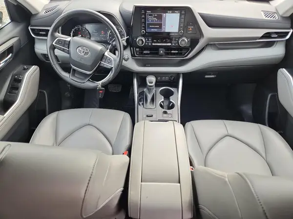 5TDHZRAH0NS554127 2022 TOYOTA HIGHLANDER - Image 8