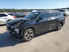 5TDHZRAH0NS555195 2022 TOYOTA HIGHLANDER