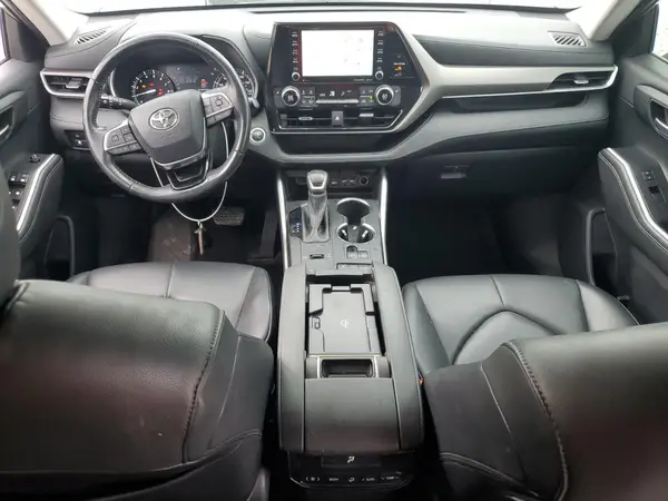 5TDHZRAH1LS511476 2020 TOYOTA HIGHLANDER - Image 8
