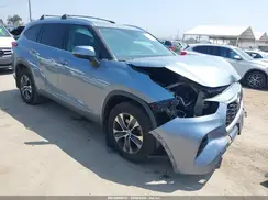 5TDHZRAH1MS053259 2021 TOYOTA HIGHLANDER