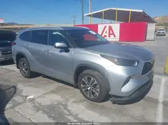 5TDHZRAH1NS103515 2022 TOYOTA HIGHLANDER