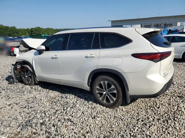 5TDHZRAH2LS011391 2020 TOYOTA HIGHLANDER - Image 2