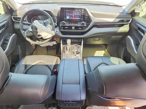 5TDHZRAH2LS501409 2020 TOYOTA HIGHLANDER - Image 8