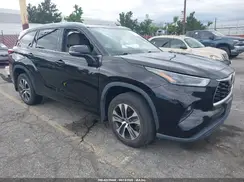 5TDHZRAH3NS115858 2022 TOYOTA HIGHLANDER