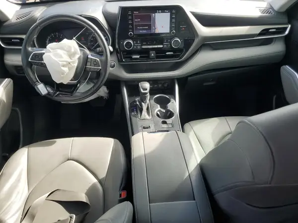 5TDHZRAH4LS001512 2020 TOYOTA HIGHLANDER - Image 8
