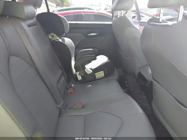 5TDHZRAH4MS036620 2021 TOYOTA HIGHLANDER - Image 8