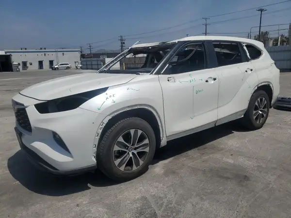 5TDHZRAH4MS078480 2021 TOYOTA HIGHLANDER - Image 1