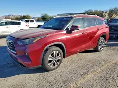 5TDHZRAH4NS119014 2022 TOYOTA HIGHLANDER