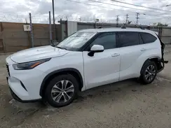 5TDHZRAH4NS130935 2022 TOYOTA HIGHLANDER