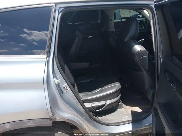 5TDHZRAH5LS009487 2020 TOYOTA HIGHLANDER - Image 8
